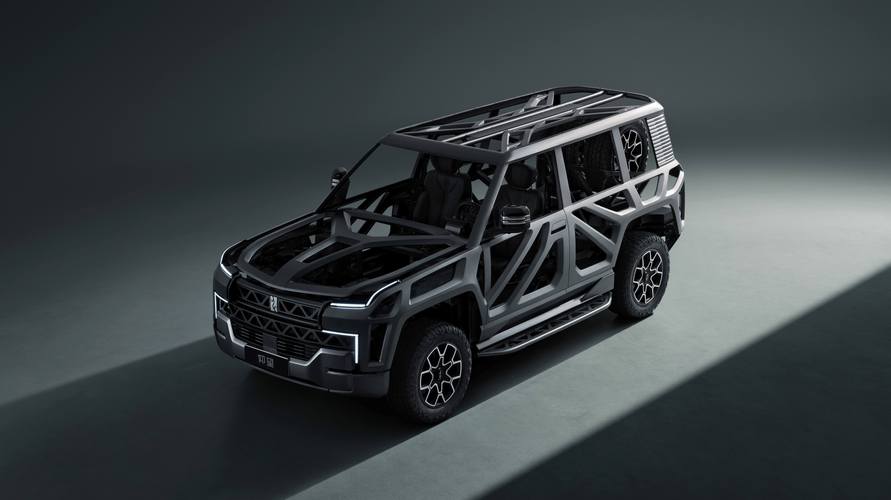 深圳福田区宝展格企业管理咨询仰望U8硬派越野的科技魅力，国能汽车对传统燃油车市场的冲击